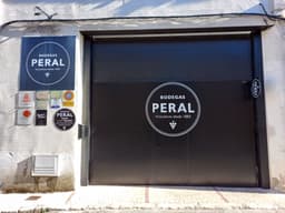 Bodegas y Viñedos PERAL (Colmenar de Oreja-Madrid)