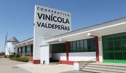Cooperativa Vinícola Valdepeñas – COOVIVAL (Valdepeñas, Ciudad Real)